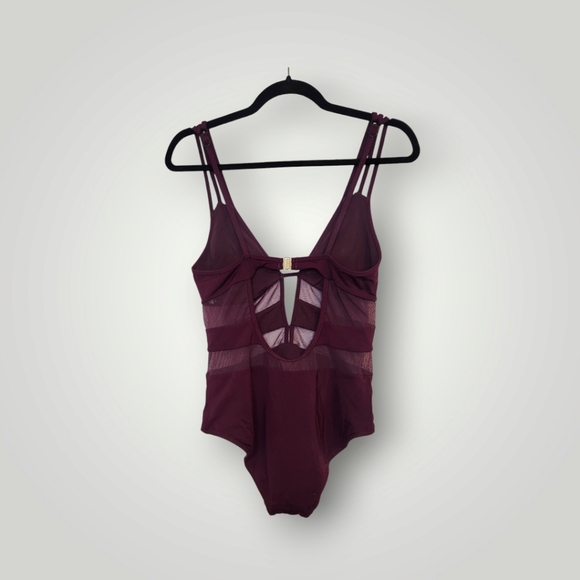 Jets Austalia Jessika Allen Plunge One Piece maroon bodysuit size 8 - Picture 8 of 16